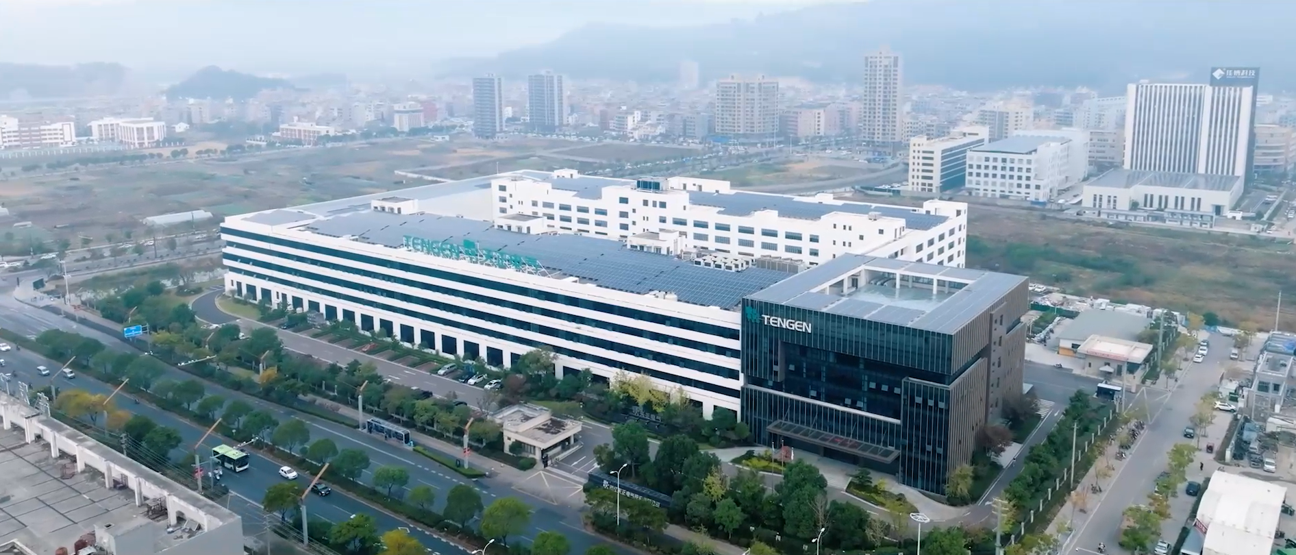 40001百老汇电气未来工厂